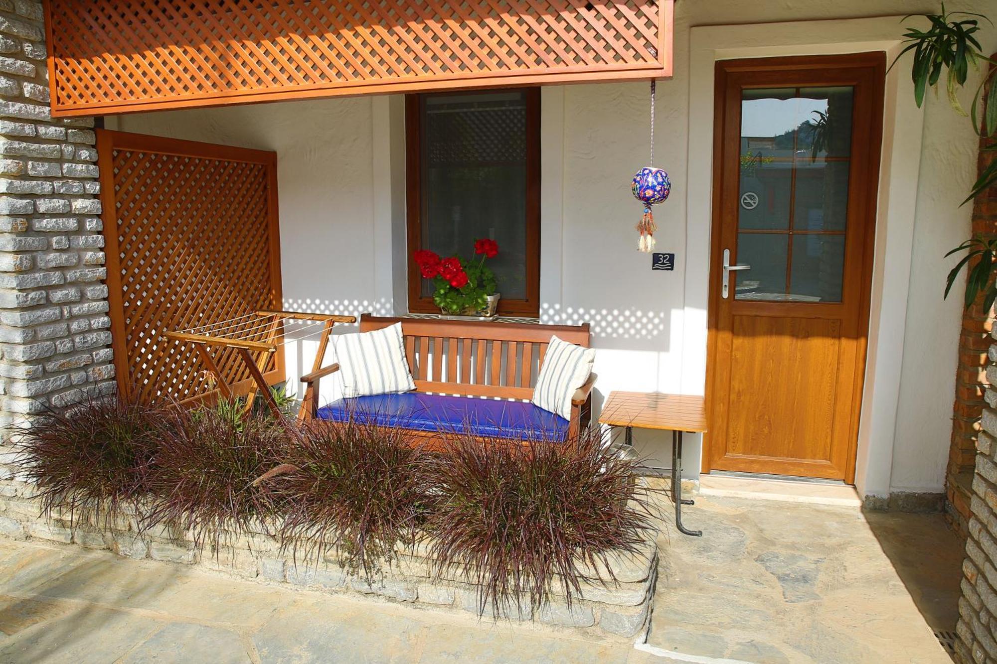 Uzhan Beach Hotel Bitez Rum bild